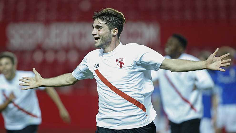 David Carmona celebra su gol al Oviedo en el Snchez Pizjuan