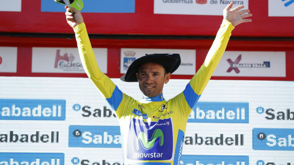 Alejandro Valverde celebrando su primera victoria en la Vuelta al...