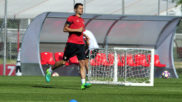 Vitolo, en un entrenamiento del Sevilla.