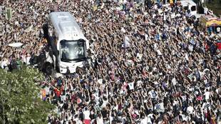 As fue la llegada del Real Madrid al Santiago Bernabu.