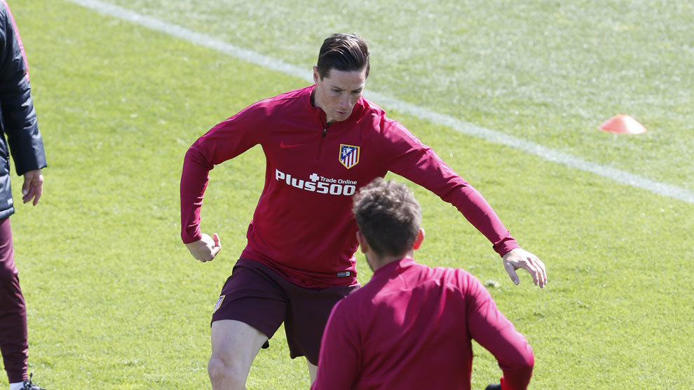 Torres durante un entrenamiento con el Atltico de Madrid