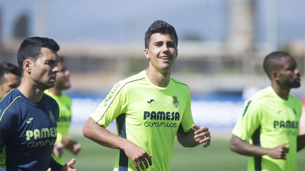 Rodri durante un entrenamiento con el Villarreal