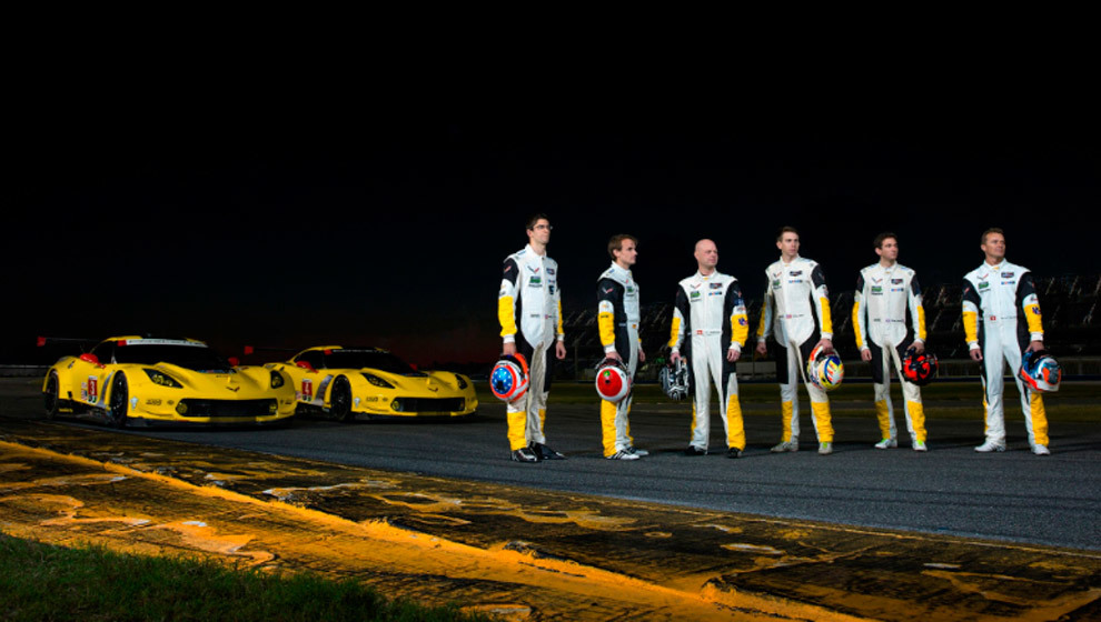 El equipo Corvette de Le Mans, al completo