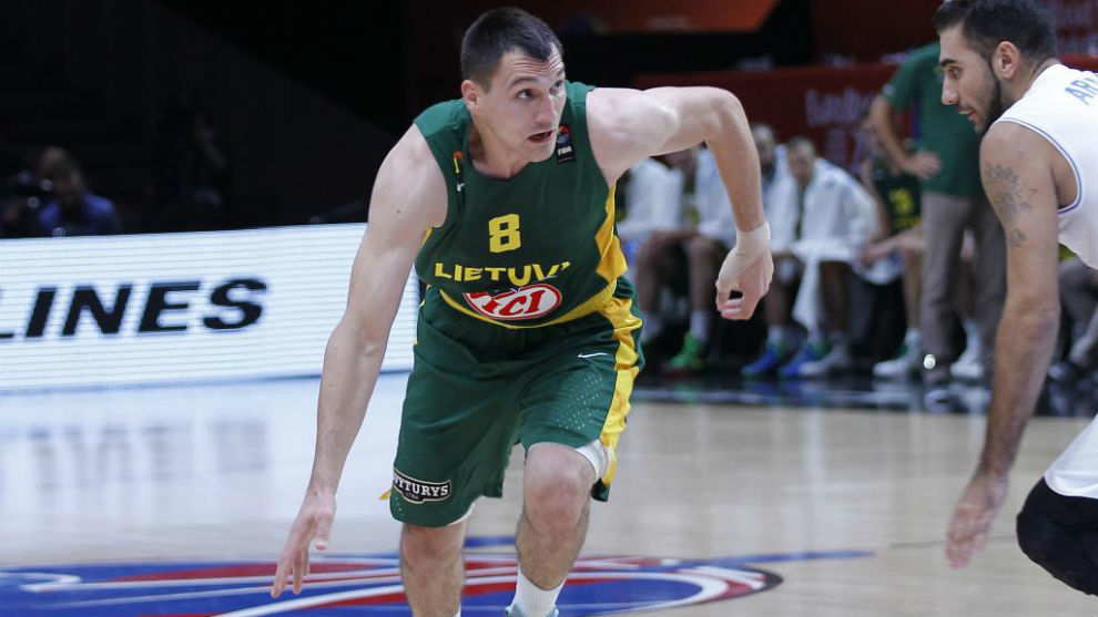 Jonas Maciulis (Lituania) durante el Eurobasket 2015