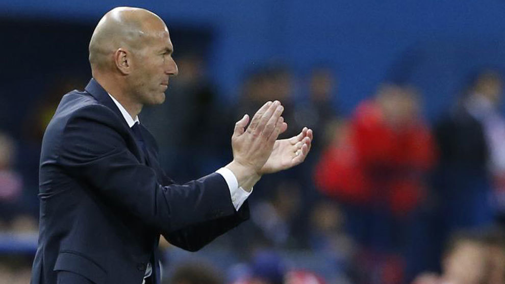 Zidane (43), en un momento del partido del Caldern de vuelta de...