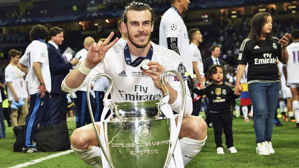Bale celebrado la &apos;ndecima&apos;