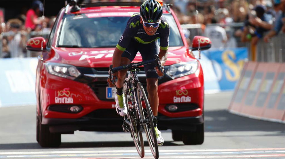 Nairo Quintana entrando en la meta de la etapa reina.