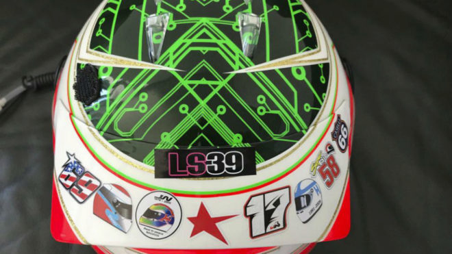 El casco de Antonio Felix da Costa con el que corri las 24 Horas de Nurburgring.