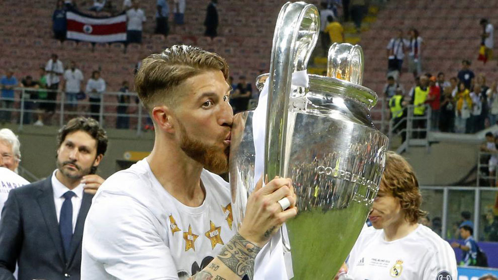 Real Madrids Sergio Ramos Smiles During  Foto de stock de contenido  editorial imagen de stock  Shutterstock