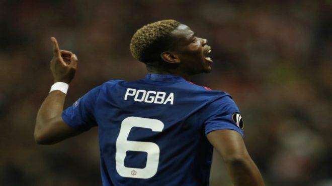 Pogba celebra un gol con el United.