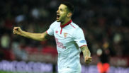 Vitolo celebra un gol con el Sevilla la pasada temporada.