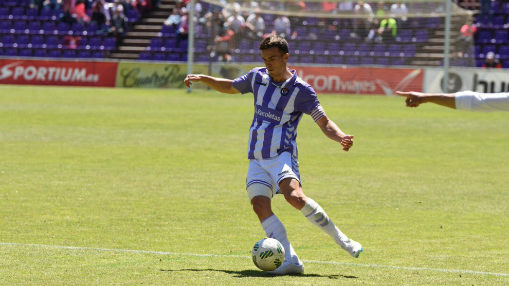 Manel Royo, durante el partido ante la Cultural Leonesa en Zorrilla.