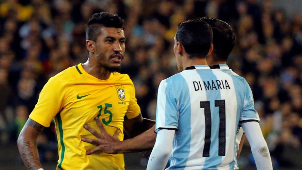 Paulinho se encara con Di Mara en el ltimo Brasil-Argentina.