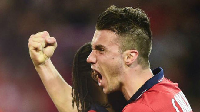 Sbastien Corchia celebra un gol con el Lille.