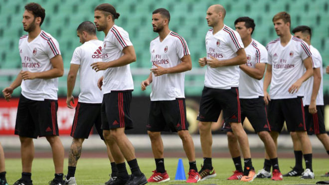 Los jugadores del Milan durante la pretemporada &apos;rossonera&apos;.