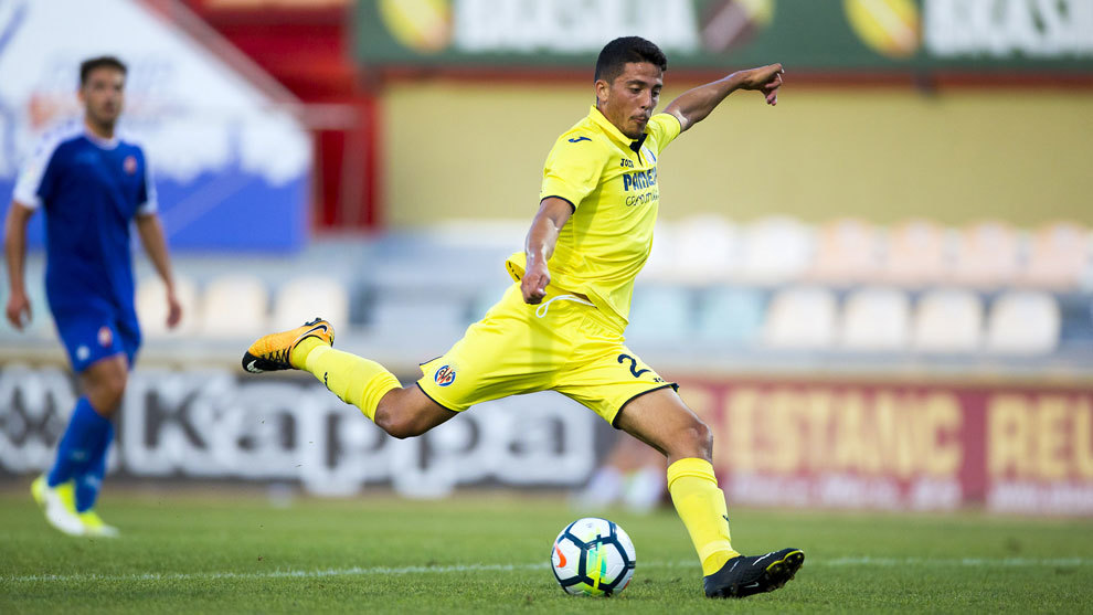 Fornals dispara a puerta ante el Reus en su debut con el Villarreal