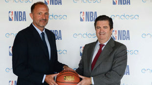 Chus Bueno, Managing Director NBA Spain  y Borja Prado, Presidente de...