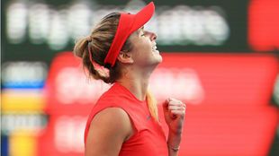 Elina Svitolina celebrando su victoria en la final de Toronto.