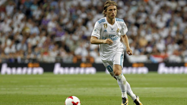 Modric, durante el partido de Supercopa