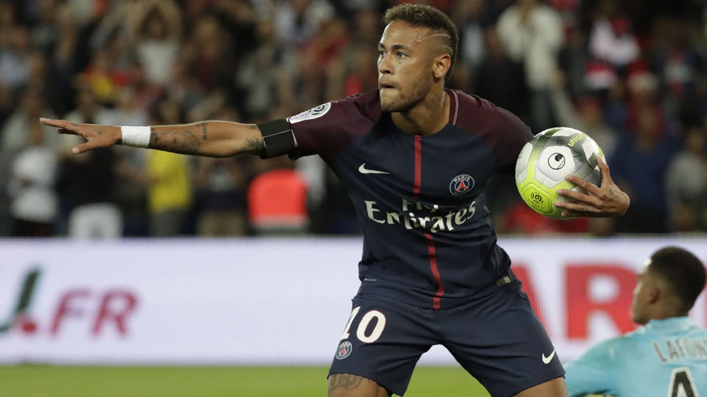 Neymar affirms that Barcelona owe him the full 2016 renewal premium | MARCA  in English