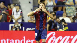 Morales celebra el gol que anot al Villarreal en el Ciutat de...