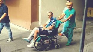 Rossi, al salir del hospital.