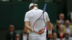 Andy Murray durante un partido en Wimbledon.