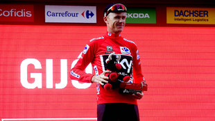 Froome mantiene el maillot rojo en la etapa de hoy.