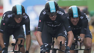 Froome y sus compaeros en la contrarreloj por equipos de La Vuelta.