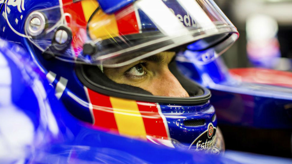 Carlos Sainz an no sabe si correr en Malasia con Renault