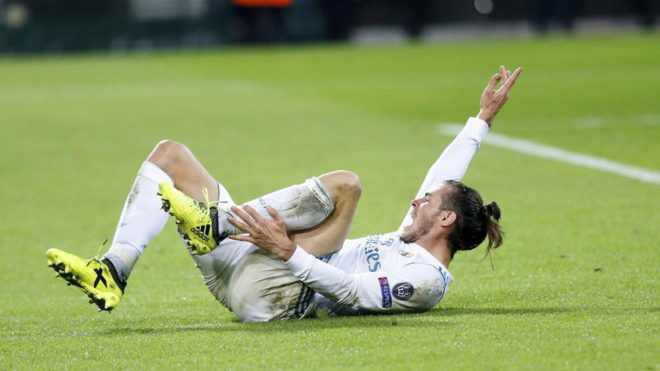 Bale se duele en Dortmund