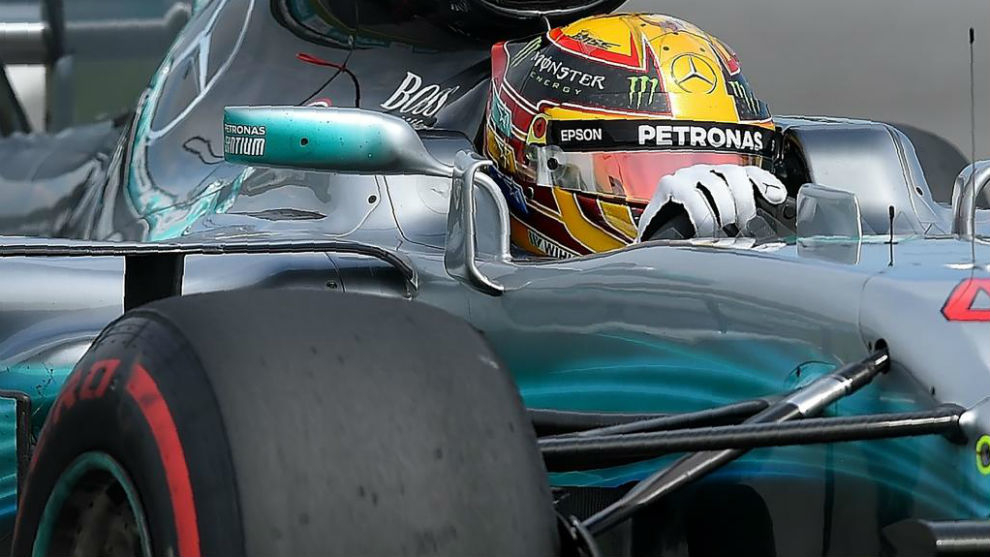 Hamilton se lleva la pole y asegura medio título, Alonso décimo