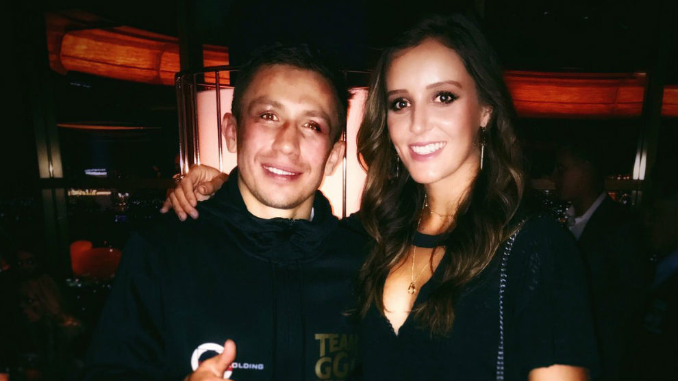 Laura Robson posa junto al boxeador Gennady Golovkin en un Casino de...