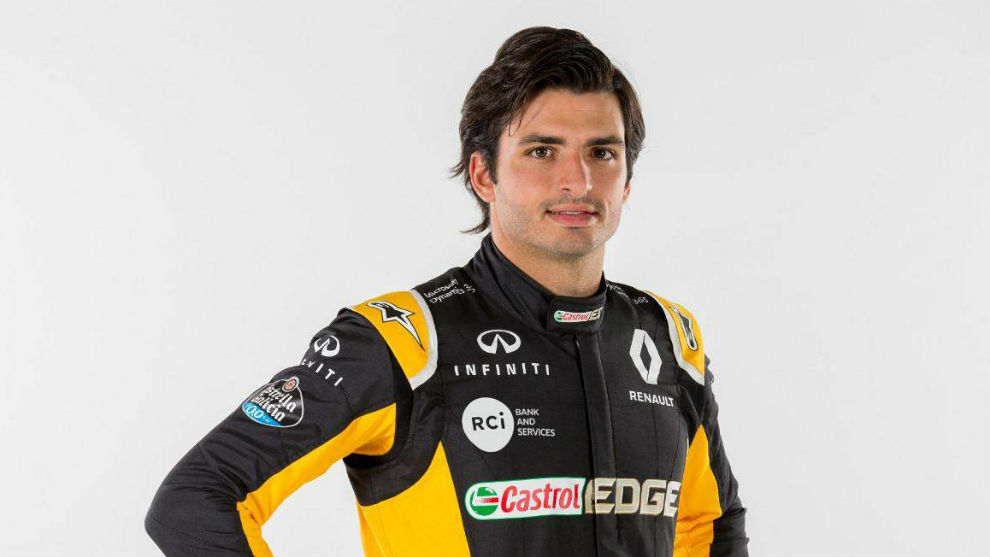Sainz con su nueva vestimenta de Renault Sport F1.