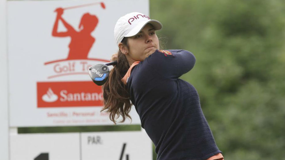 Natalia Escuriola, durante una prueba del Santander Golf Tour.
