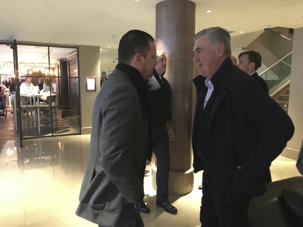 Mijatovic conversa con Ancelotti