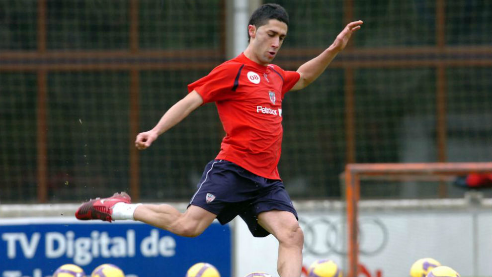 El jugador del Formentera Garmendia, durante su etapa en el Athletic.