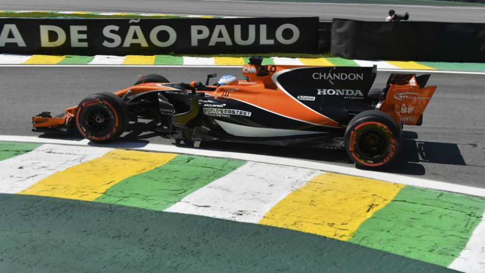 Fernando Alonso, en los primeros libres del GP de Brasil.