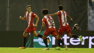 Juanpe celebra un gol del Girona con sus compaeros.