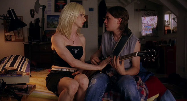 John Cameron Mitchell y Michael Pitt en Hedwig and the Angry Inch