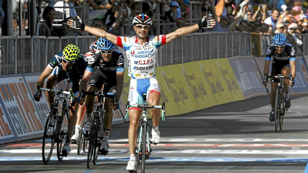 Vicioso, en 2011, momento en el que gana la tercera etapa del Giro