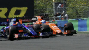 Alonso adelanta a Sainz en el GP de Hungra.