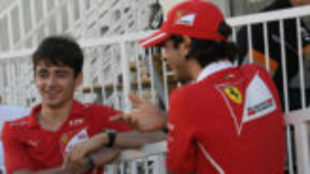 Leclerc (i) y Giovinazzi (d), en el GP de Bak