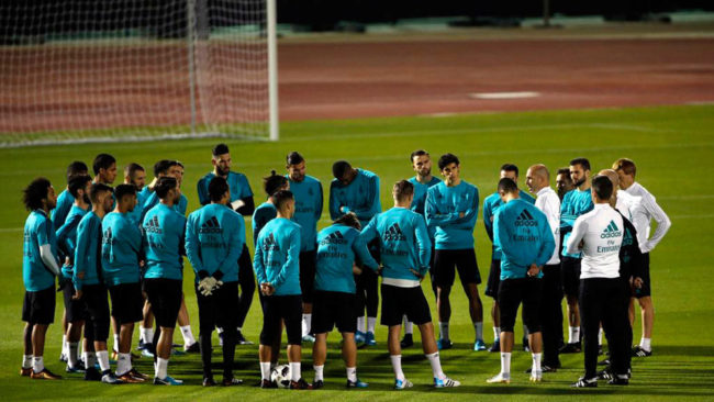 La plantilla del Madrid, en el entrenamiento.
