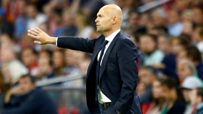 Football - Ajax Amsterdam: Ajax sack coach Keizer and assistants after cup  exit | MARCA in English