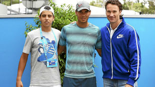 Munar, Nadal y Moy posan en Melbourne