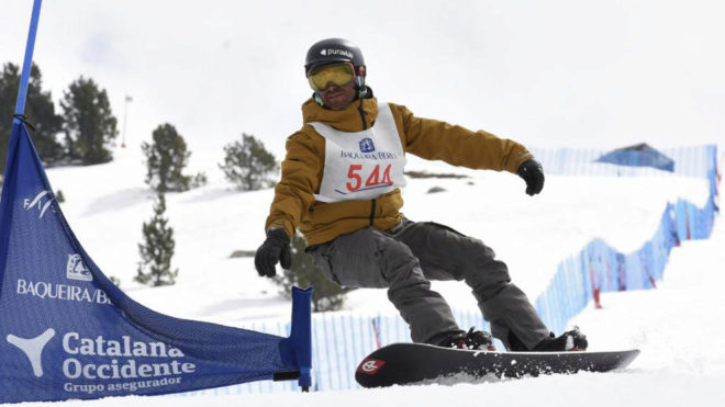 Vic González, en el Campeonato de España de snowboard adaptado