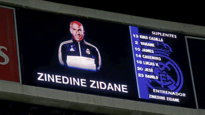 Imagen del videomarcador del da que Zidane debut como entrenador...