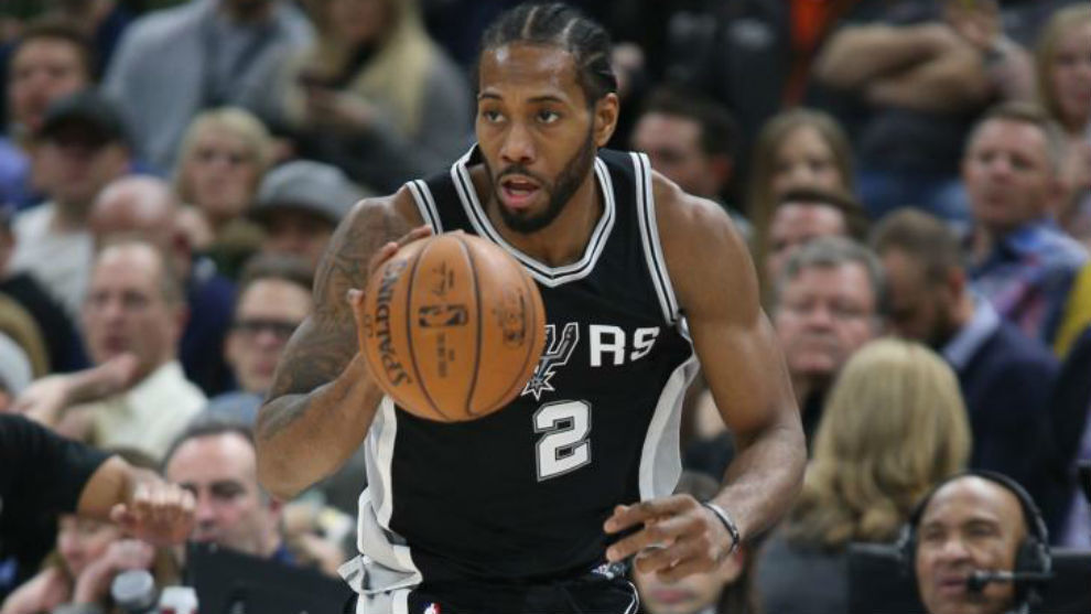 NBA: Los Spurs acallan los rumores: Kawhi Leonard no se moverá de San  Antonio 