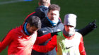 Diego Costa, Simeone y Griezman, durante el entrenamiento de este...